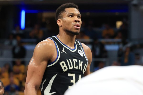 Perkins: Tôi chắc chắn 100% rằng Antetokounmpo sẽ không khoác áo Bucks vào cuối mùa giải này!
