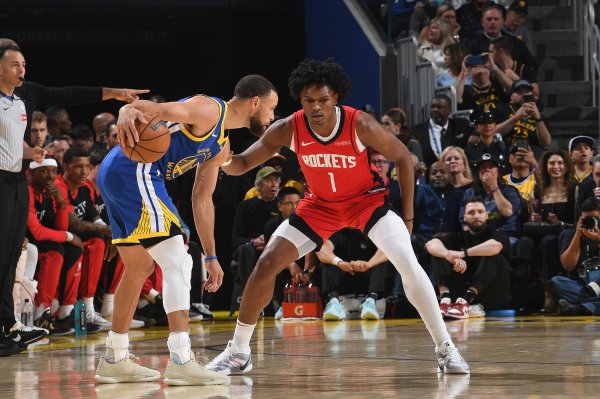 Ai sắp xếp lịch trình? Rockets